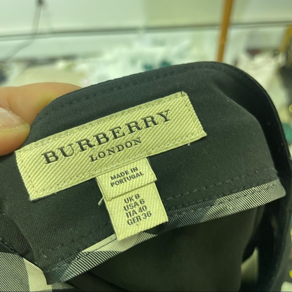 Burberry black poly blend midi skirt size 6 - Picture 3 of 3